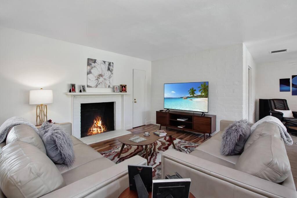 Close To Downtown Ps - Hike, Bike, Swim, Relax Palm Springs Luaran gambar