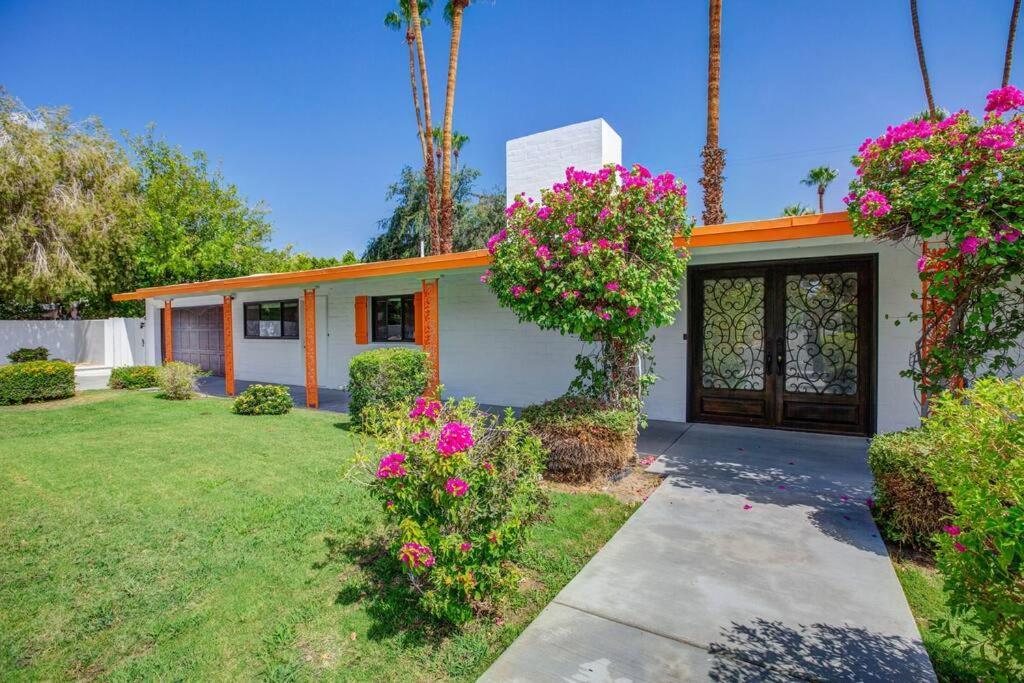 Close To Downtown Ps - Hike, Bike, Swim, Relax Palm Springs Luaran gambar