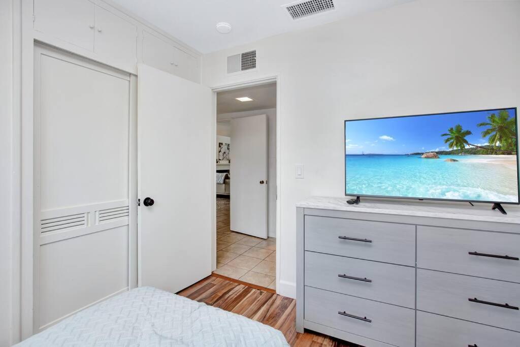 Close To Downtown Ps - Hike, Bike, Swim, Relax Palm Springs Luaran gambar