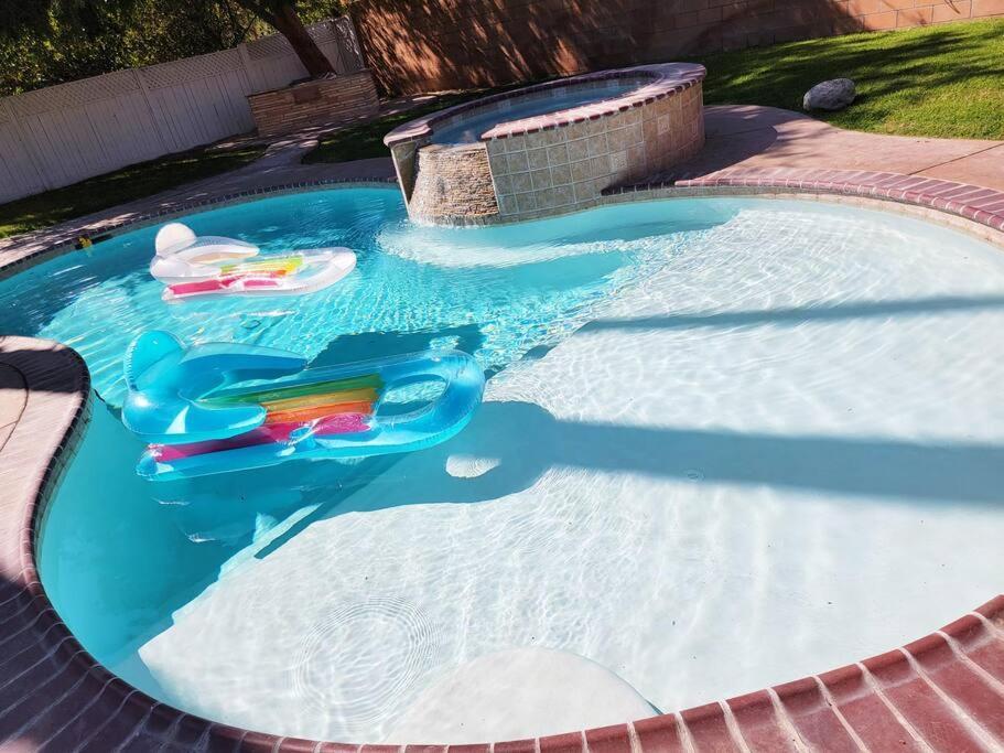Close To Downtown Ps - Hike, Bike, Swim, Relax Palm Springs Luaran gambar