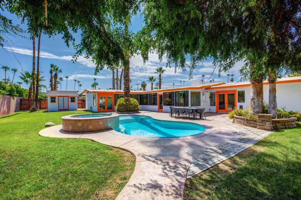 Close To Downtown Ps - Hike, Bike, Swim, Relax Palm Springs Luaran gambar